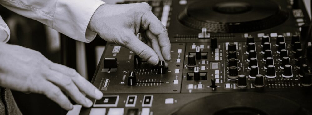 djquellix@gmx.de